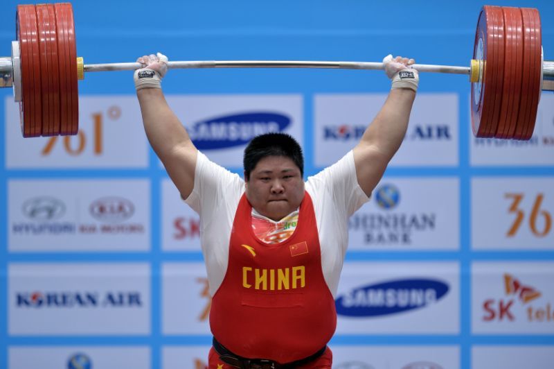 Top-10 World's Best Female Weightlifters | SportyTell